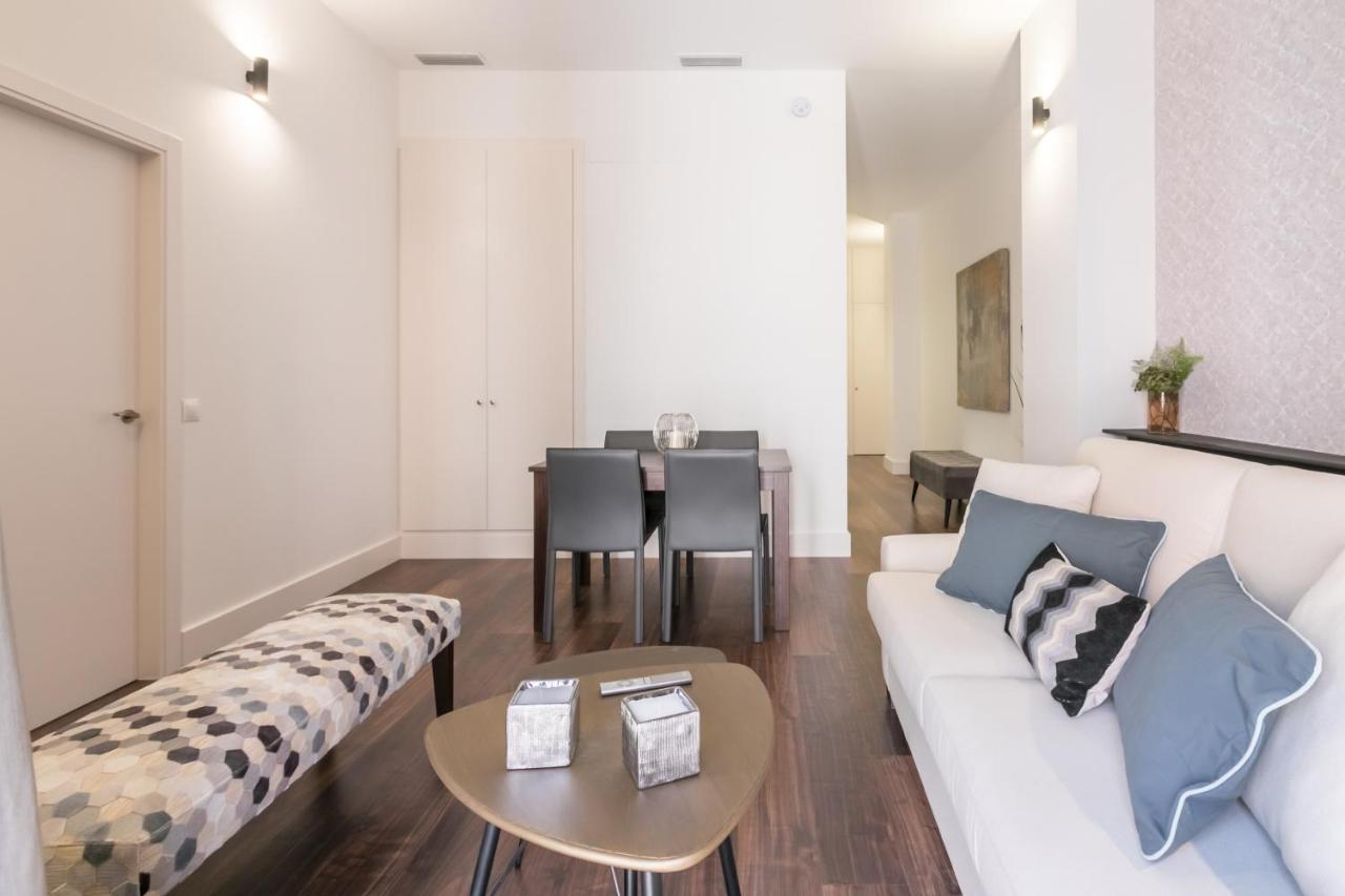 Green-Apartments Sierpes Luxury Suites Sevilha Exterior foto