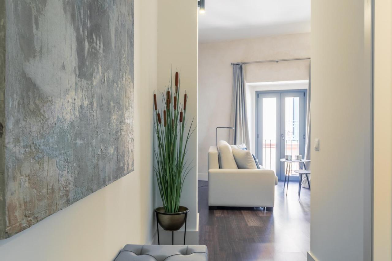 Green-Apartments Sierpes Luxury Suites Sevilha Exterior foto