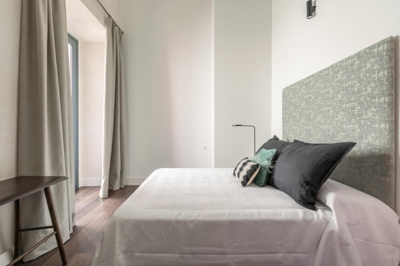 Green-Apartments Sierpes Luxury Suites Sevilha Exterior foto